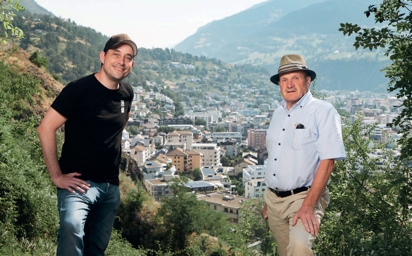 Christian Schnidrig und Kurt Regotz oberhalb von Naters